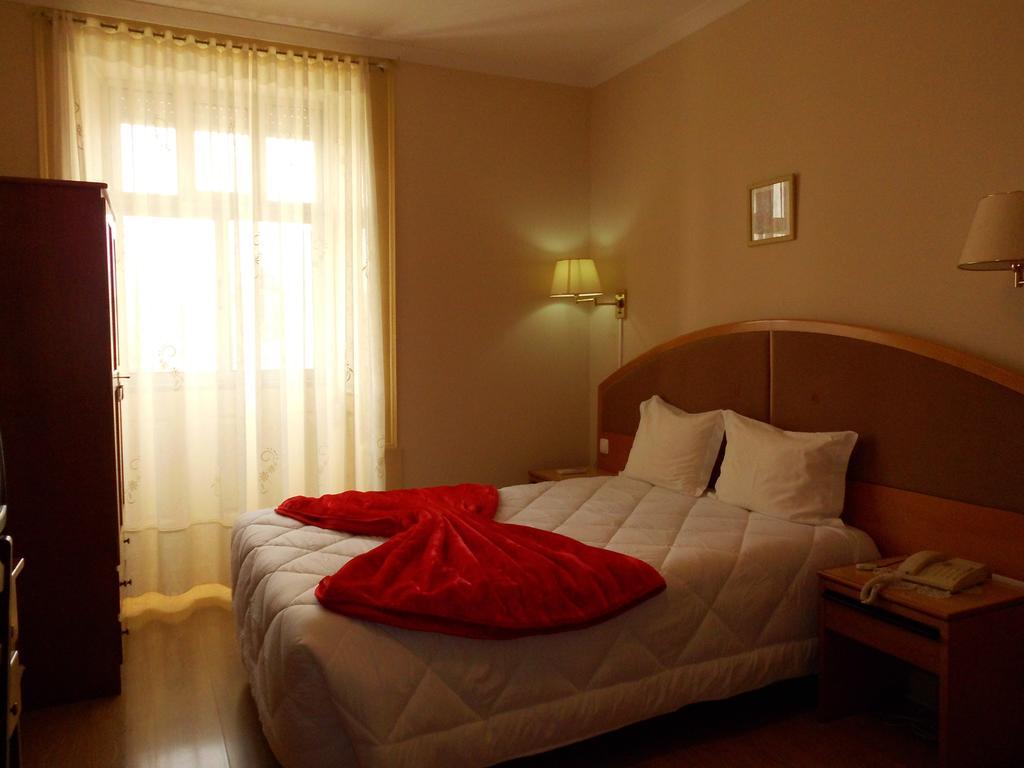 Hotel Larbelo Coimbra Værelse billede