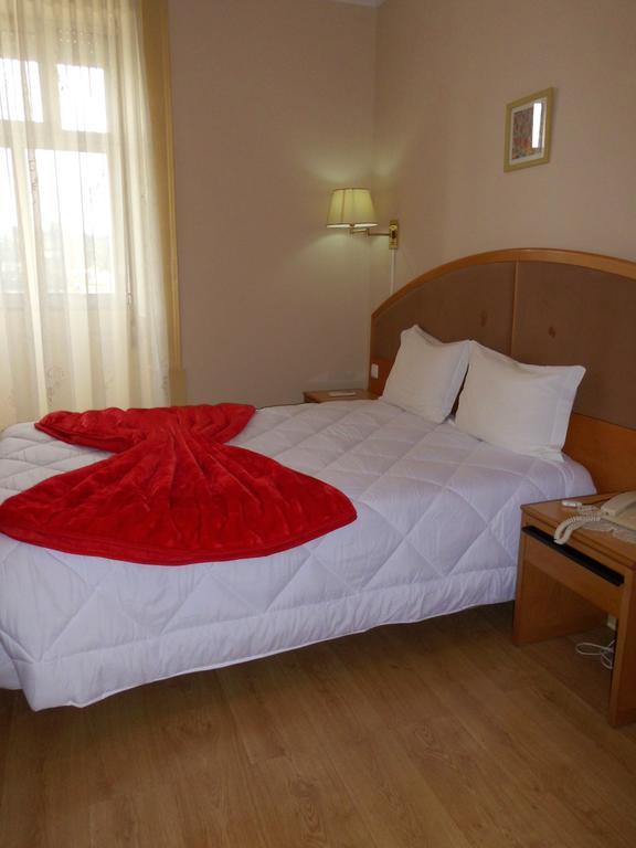 Hotel Larbelo Coimbra Værelse billede